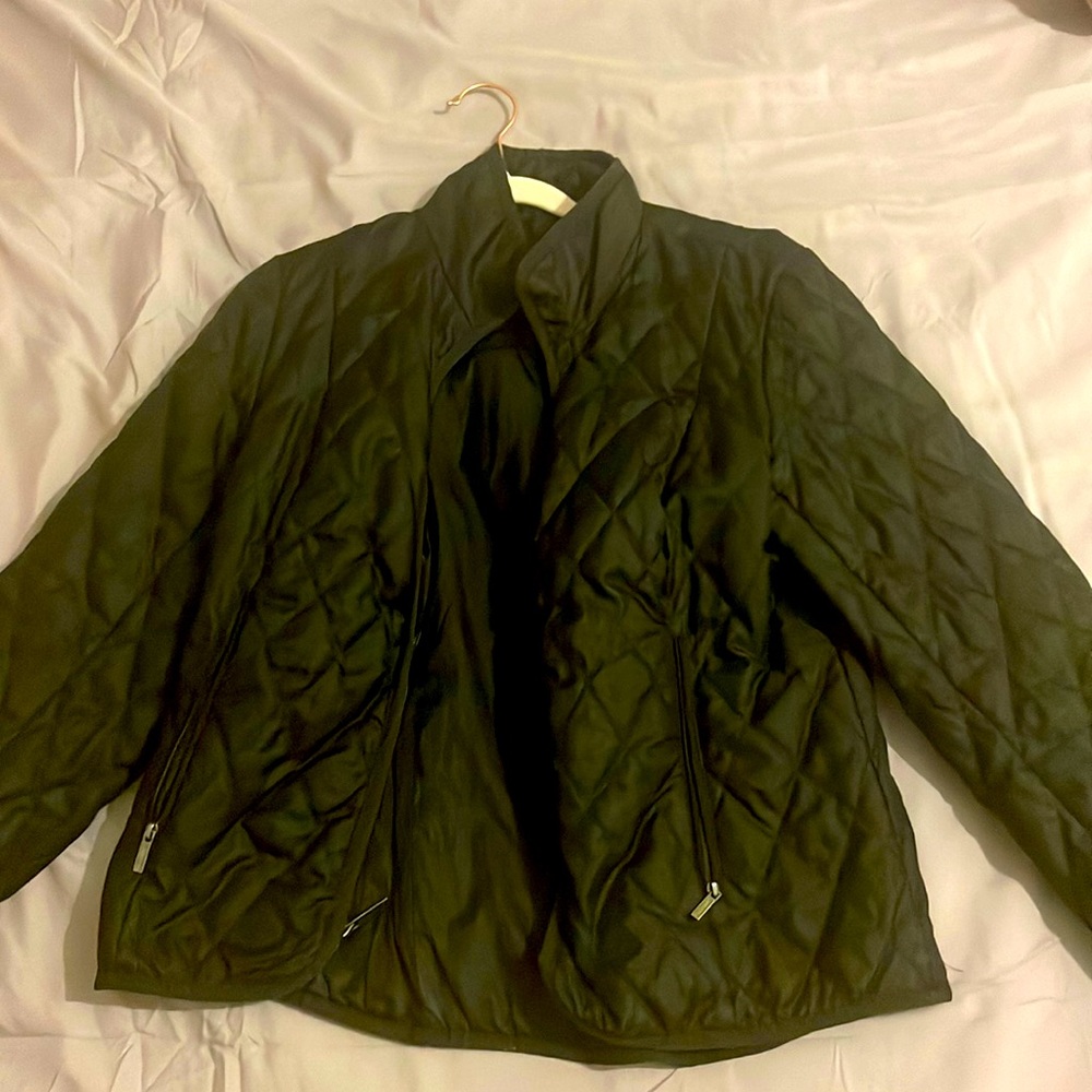 XS Black Land’s End Light Jacket